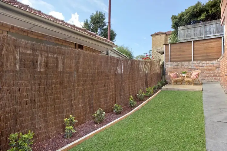 Fifth view of Homely apartment listing, 2/6 Whittle Avenue, Balgowlah NSW 2093