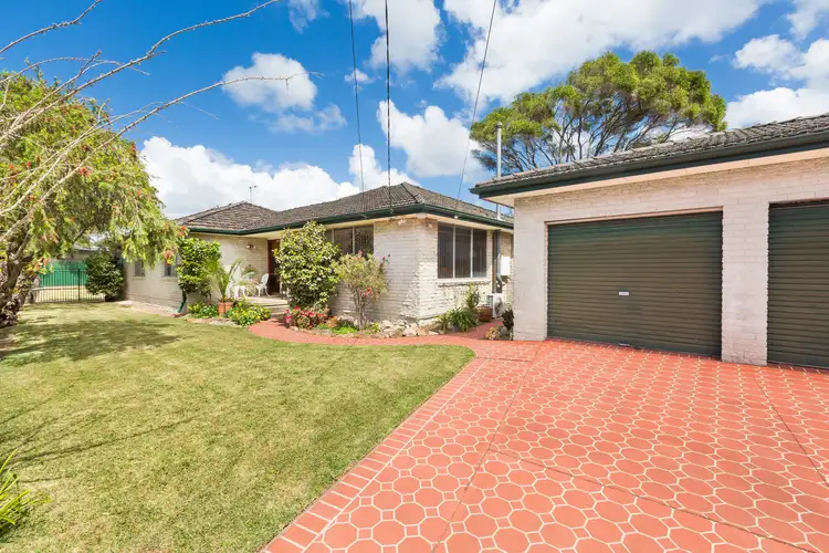 6 Mirbelia Place, Caringbah NSW 2229