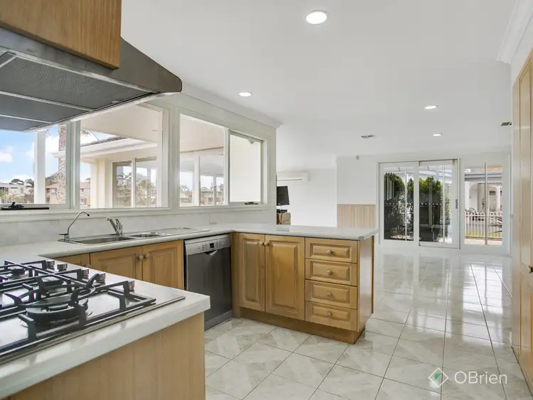 Fifth view of Homely house listing, 10 Seafarer Court, Patterson Lakes VIC 3197