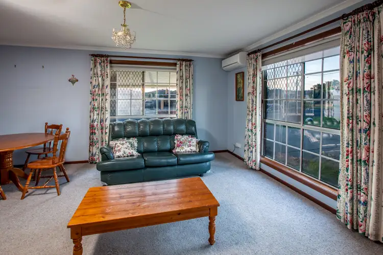 Third view of Homely townhouse listing, 6/408 Kotthoff Street, Lavington NSW 2641