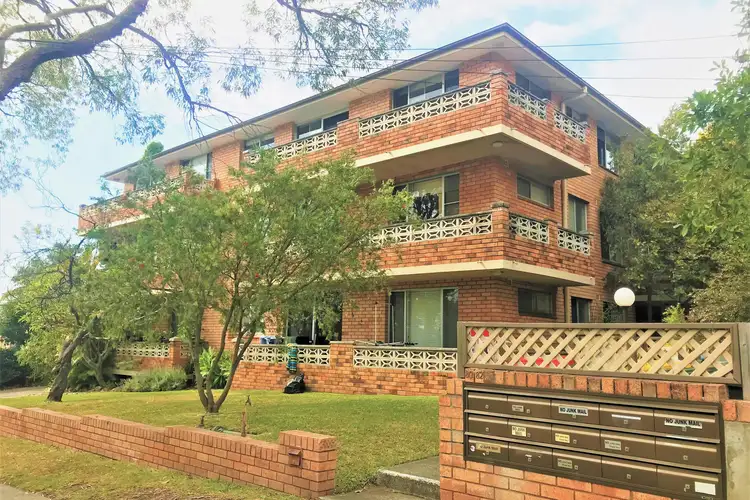 Main view of Homely unit listing, 7/80 Wyadra Avenue, Freshwater NSW 2096