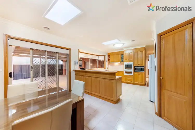 Fifth view of Homely house listing, 11 Leichardt Close, Taylors Lakes VIC 3038