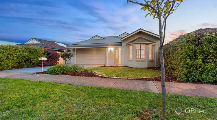 20 Hartland Circuit, Pakenham VIC 3810