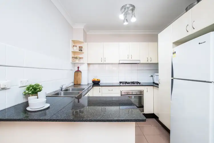 2/10-20 Mackay Street, Caringbah NSW 2229
