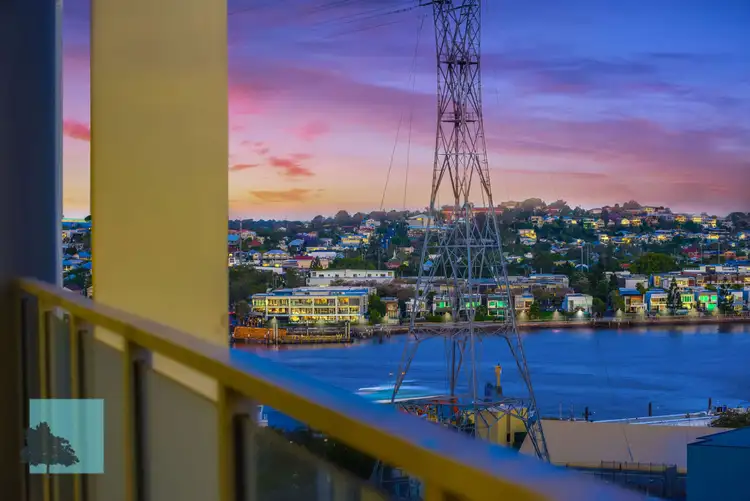 1109/30 Festival Place, Newstead QLD 4006