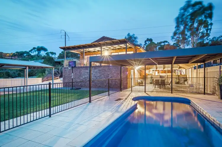 28 Annesley Close, Salisbury Heights SA 5109