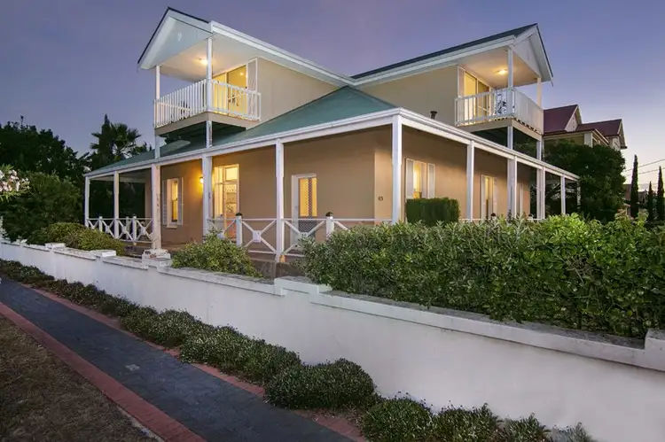 173 Esplanade, Largs Bay SA 5016