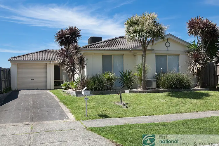 5 Edgewood Close, Narre Warren South VIC 3805