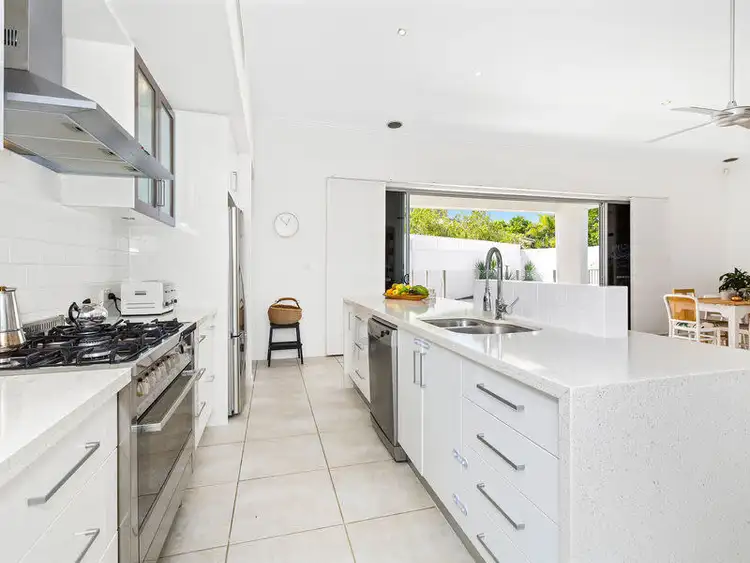 Fifth view of Homely house listing, 2 Forresters Court, Kingscliff NSW 2487