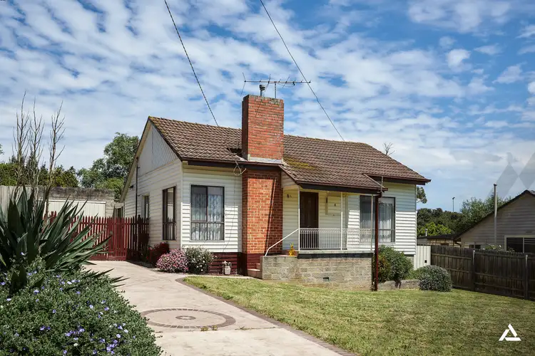 6 Pioneer Street, Warragul VIC 3820