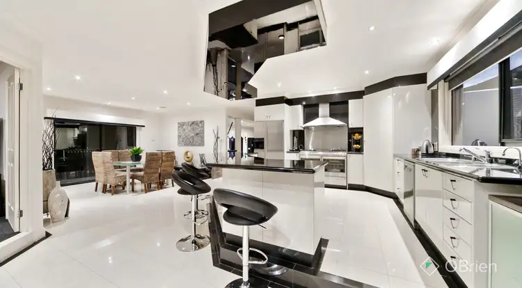 Fifth view of Homely house listing, 7 Renwarl Close, Berwick VIC 3806