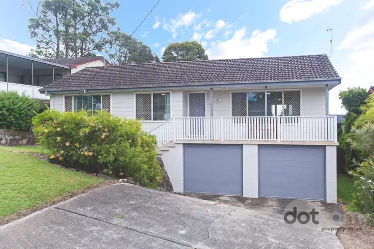 6 Boomerang Road, Waratah NSW 2298