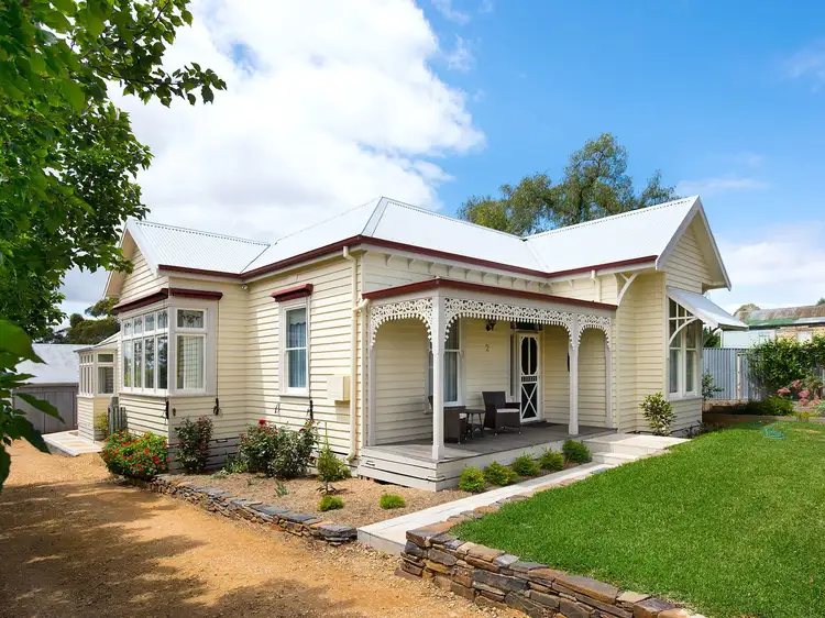 2 Ireland Street, Maldon VIC 3463