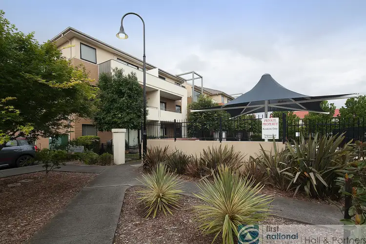 31/2 Monash Green Drive, Clayton VIC 3168