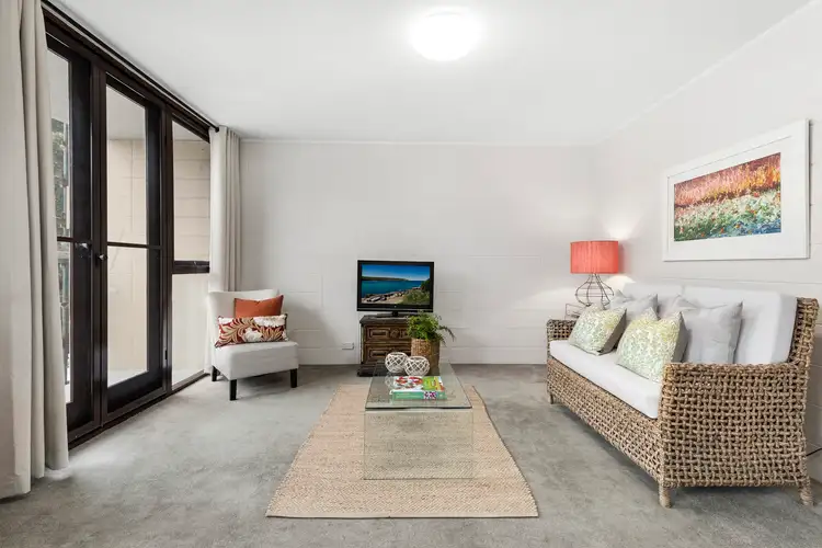 2/28 Darley Street, Mona Vale NSW 2103
