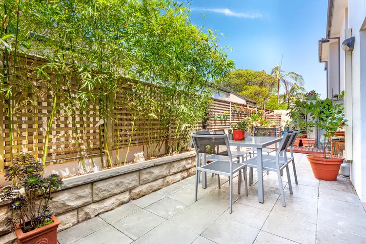 2/58 Hampden Road, Russell Lea NSW 2046