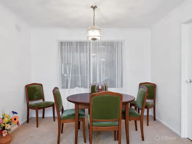 Fifth view of Homely house listing, 28 Chalcot Drive, Endeavour Hills VIC 3802