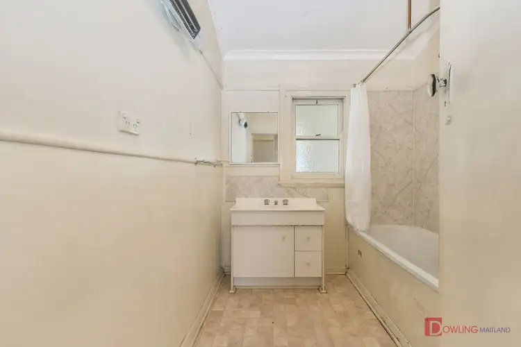 Fifth view of Homely house listing, 202 New England Highway, Rutherford NSW 2320