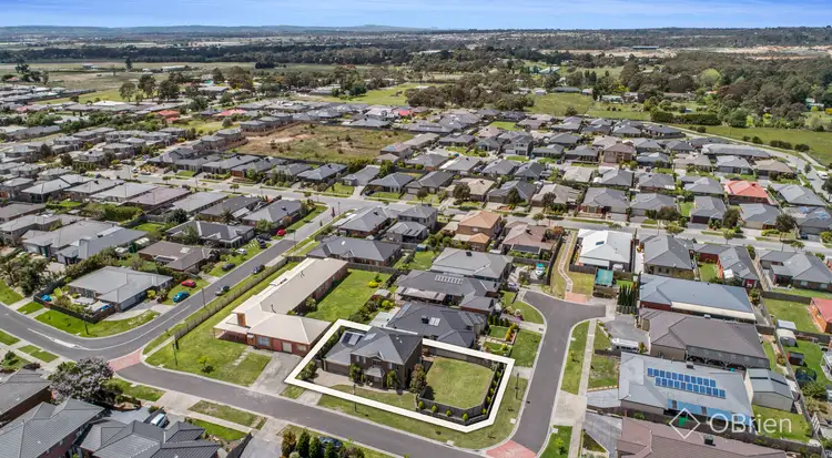 1 Amethyst Close, Skye VIC 3977