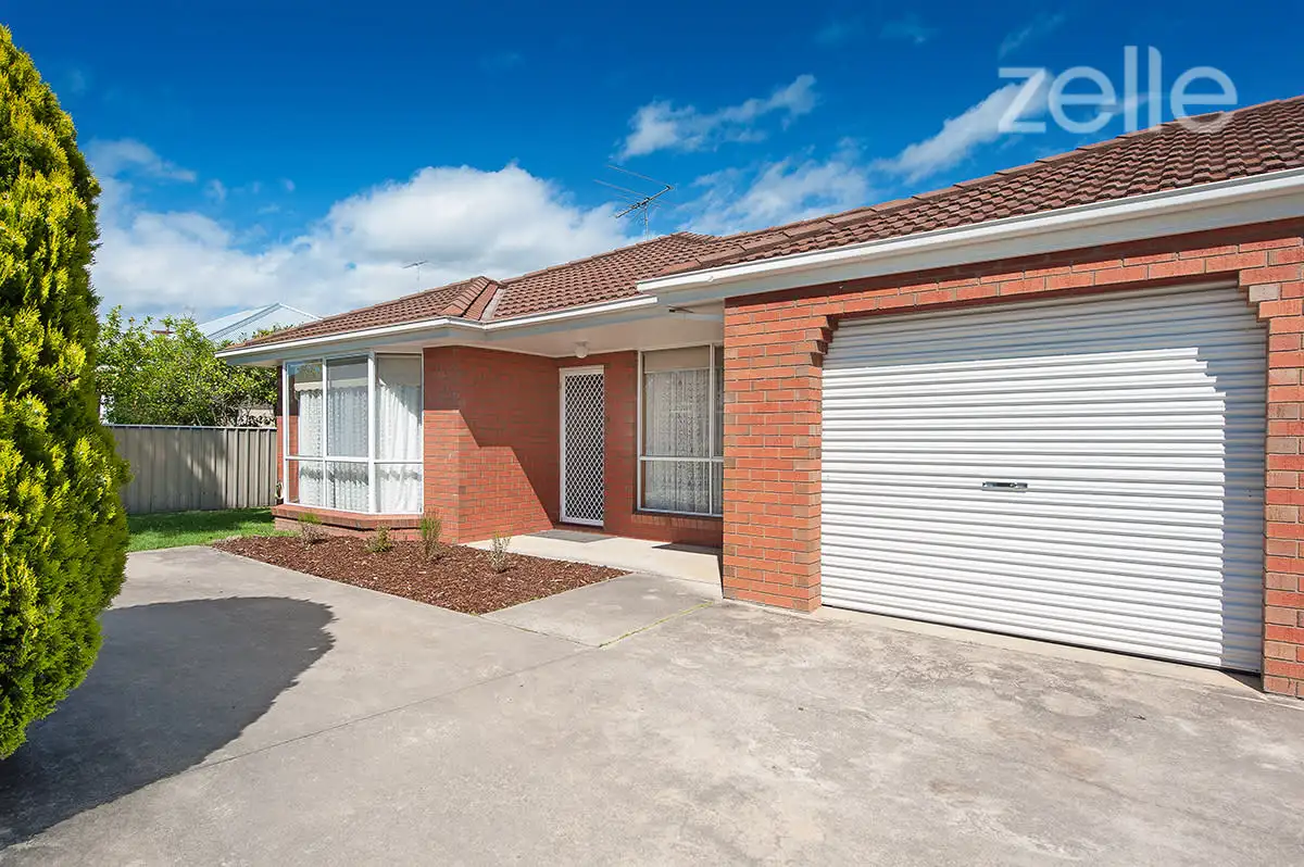 Main view of Homely unit listing, 2/31 Wilson Street, Wodonga VIC 3690