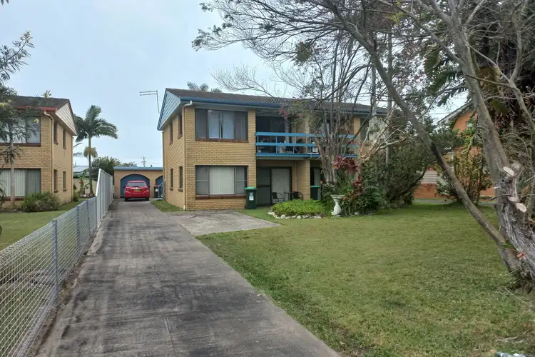 1/104 Woodburn Street