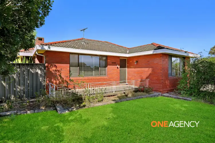 2 Wilbung Road, Illawong NSW 2234