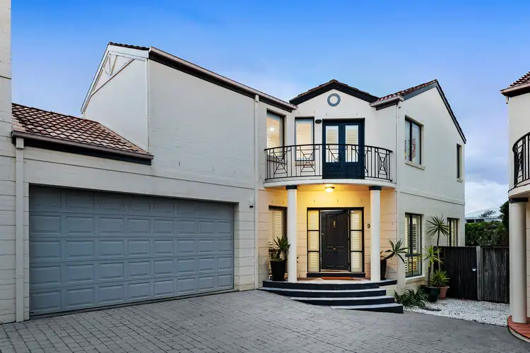 99 Peacock Street, Seaforth NSW 2092