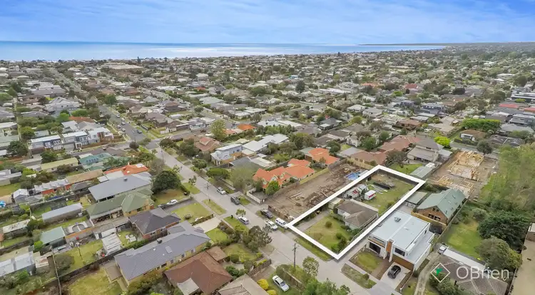 79 Berry Avenue, Edithvale VIC 3196