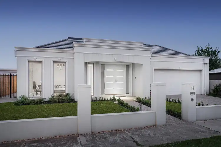 11 Oxford Street, Sunshine North VIC 3020