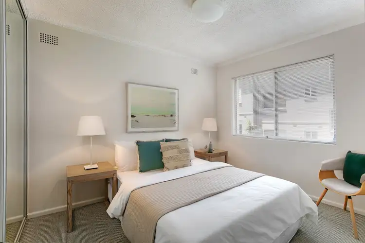 Fifth view of Homely unit listing, 6/41 Ocean View Road, Freshwater NSW 2096