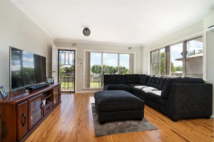 Fifth view of Homely house listing, 19 Madeira Road, Mudgee NSW 2850