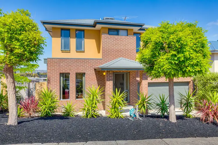 4/10-12 Ross Street, Bacchus Marsh VIC 3340