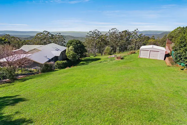 11 Scenic Crescent, Blue Mountain Heights QLD 4350