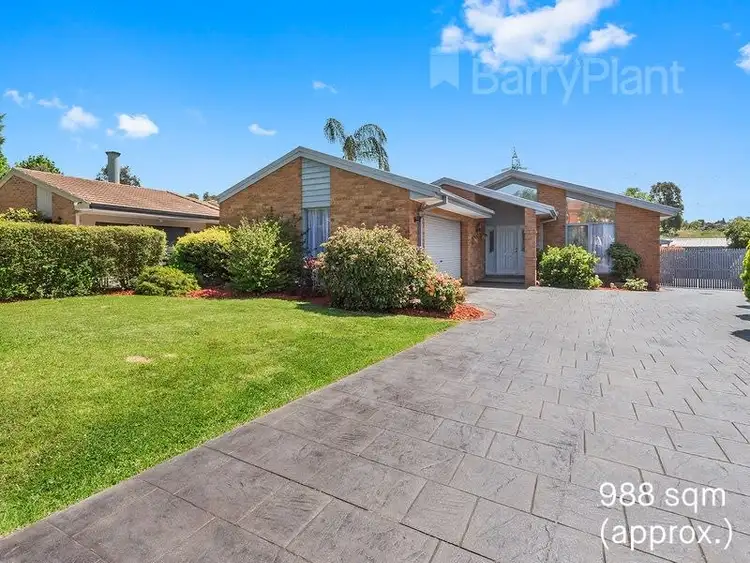 13 Cash Fues Place, Wantirna VIC 3152