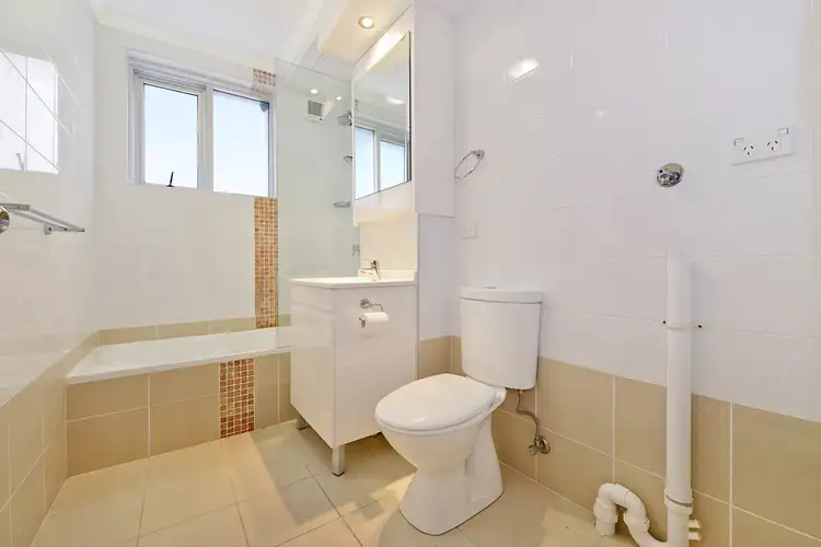 Fourth view of Homely unit listing, 6/33 Sir Thomas Mitchell Road, Bondi Beach NSW 2026