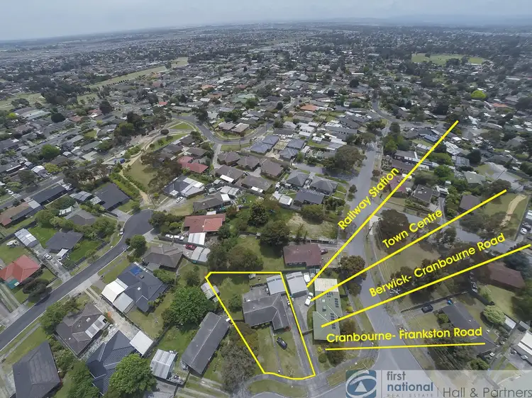 Fourth view of Homely house listing, 3 Kurt Place, Cranbourne VIC 3977