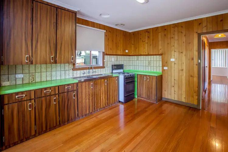 Fifth view of Homely house listing, 2 Dalgleish Street, Wodonga VIC 3690