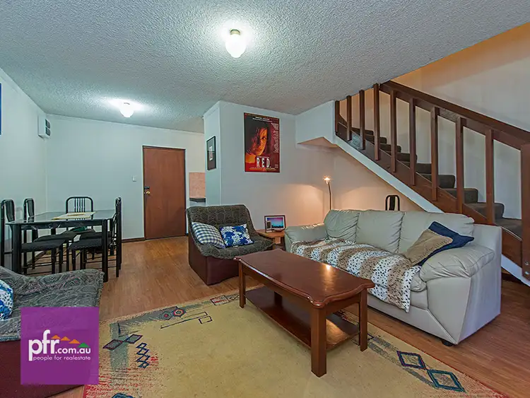 61/309 Harborne Street, Glendalough WA 6016