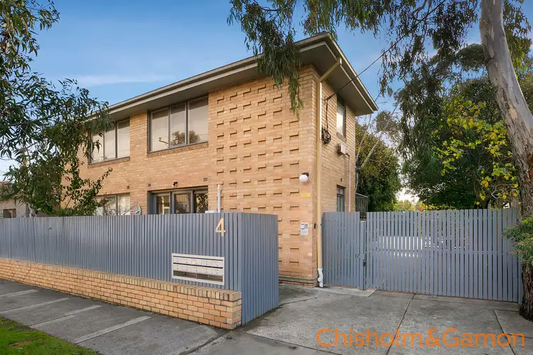1/4 Poets Grove, Elwood VIC 3184