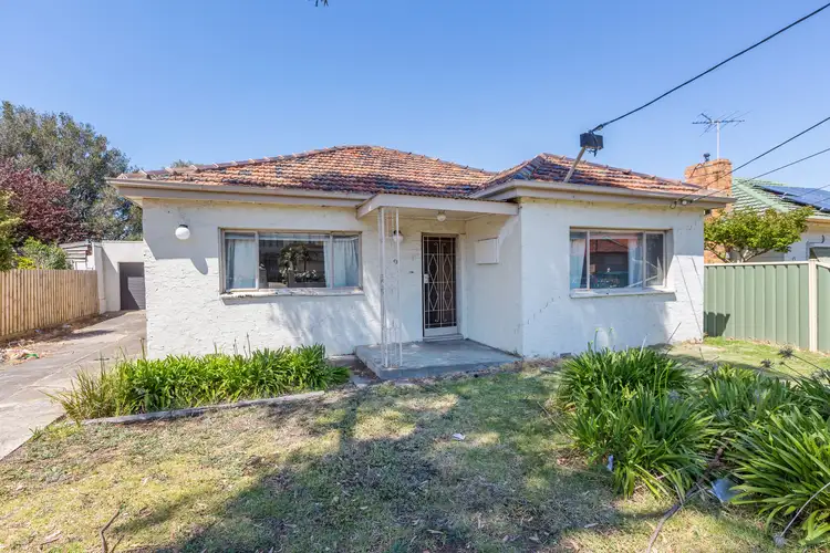 43 Fisher Street, Maidstone VIC 3012
