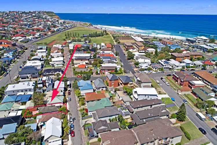 30 Buchanan Street, Merewether NSW 2291