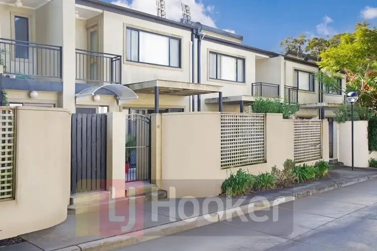 16/55 Dwyer Street, North Gosford NSW 2250