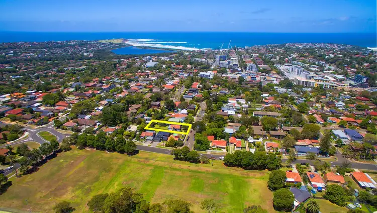 Fifth view of Homely house listing, 2 Lewis Street, Dee Why NSW 2099