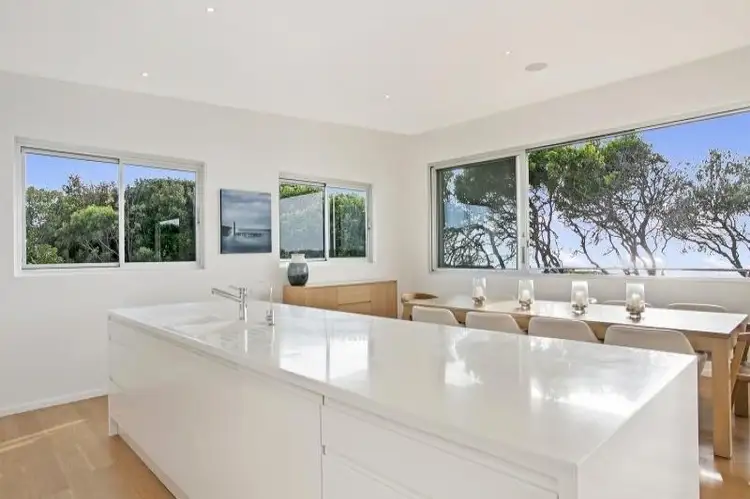 Fifth view of Homely house listing, 2 Gomul Street, Noraville NSW 2263