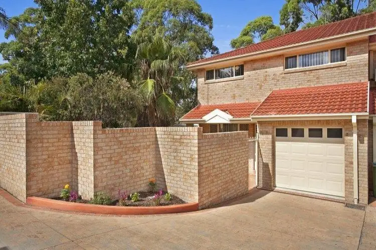 Second view of Homely house listing, 2/16 Bensley Close, Lake Haven NSW 2263