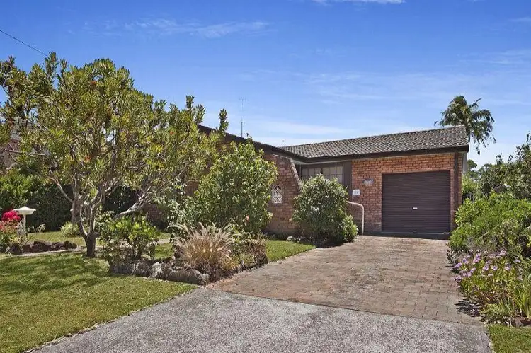 42 Eighth Avenue, Toukley NSW 2263