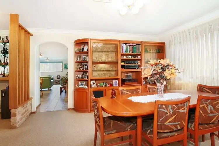 Fifth view of Homely house listing, 7 Twin Lakes Drive, Lake Haven NSW 2263
