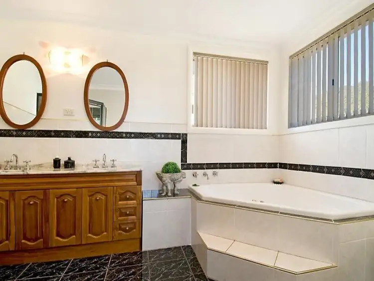 Sixth view of Homely house listing, 573 The Entrance Road, Bateau Bay NSW 2261