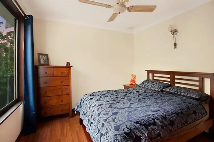 Fifth view of Homely house listing, 2 Lowana Avenue, Charmhaven NSW 2263