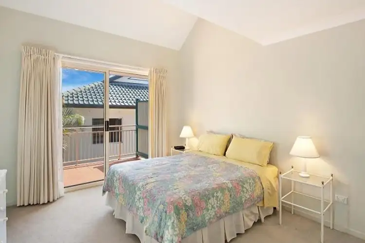 Fifth view of Homely house listing, 2/16 Elizabeth Drive, Noraville NSW 2263
